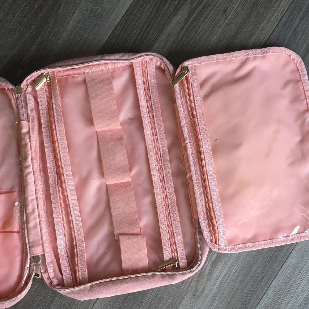 BOOMRICH Chic Pink Quilted Laptop Bag